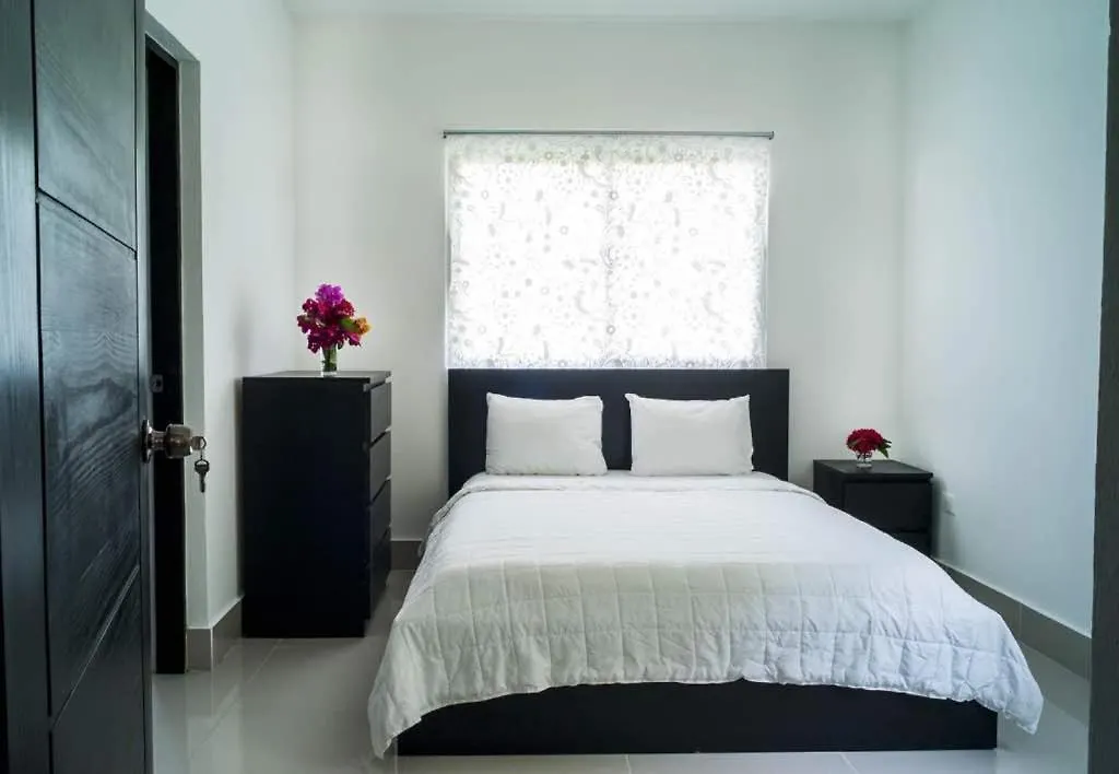Caracol Villas Sa Laury Apart-hotel